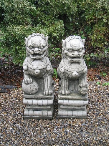 KD9,10 &11 Chinese Lion, Lioness on Plinths KD9,10 &11 Chinese Lion, Lioness on Plinths